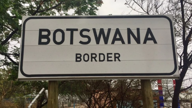 5-botswana-border-sign